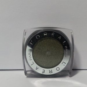 5 Loreal Powder Cream Eye Shadow Golden Sage Green